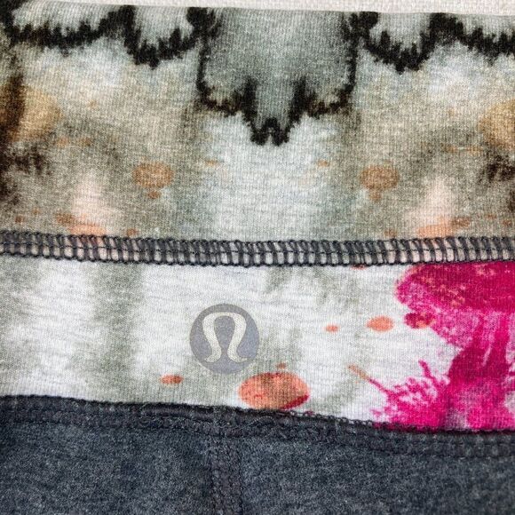 Lululemon Groove Pant Blurred Blossoms Heathered Fossil Flare Yoga Pants *FLAWS* - Picture 4 of 13